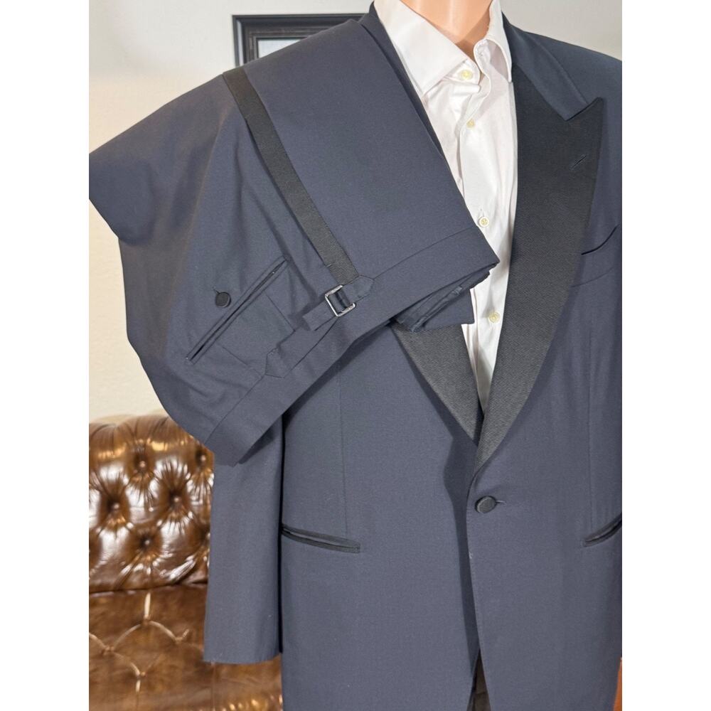 Tom Ford Midnight Blue Peak Lapel Grossgrain Wool Tuxedo 54R 44R 37x30 Pants EUC